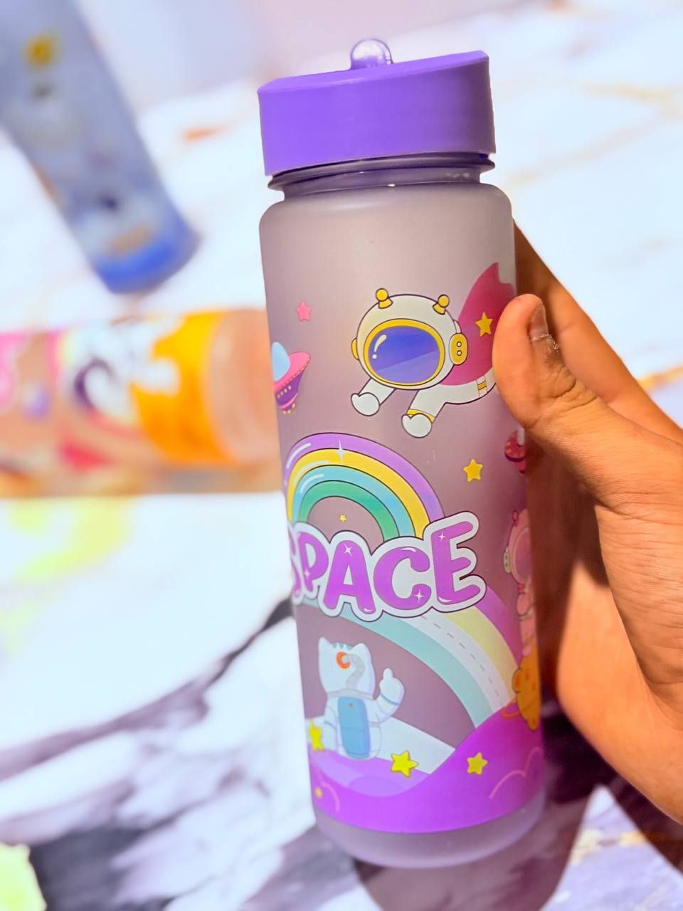 قمقمه فضانورد ۷۰۰ میل